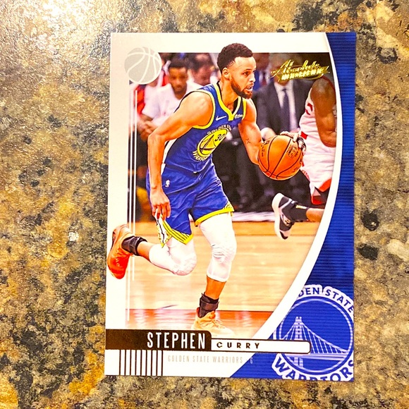 Steph Curry - Picture 1 of 2
